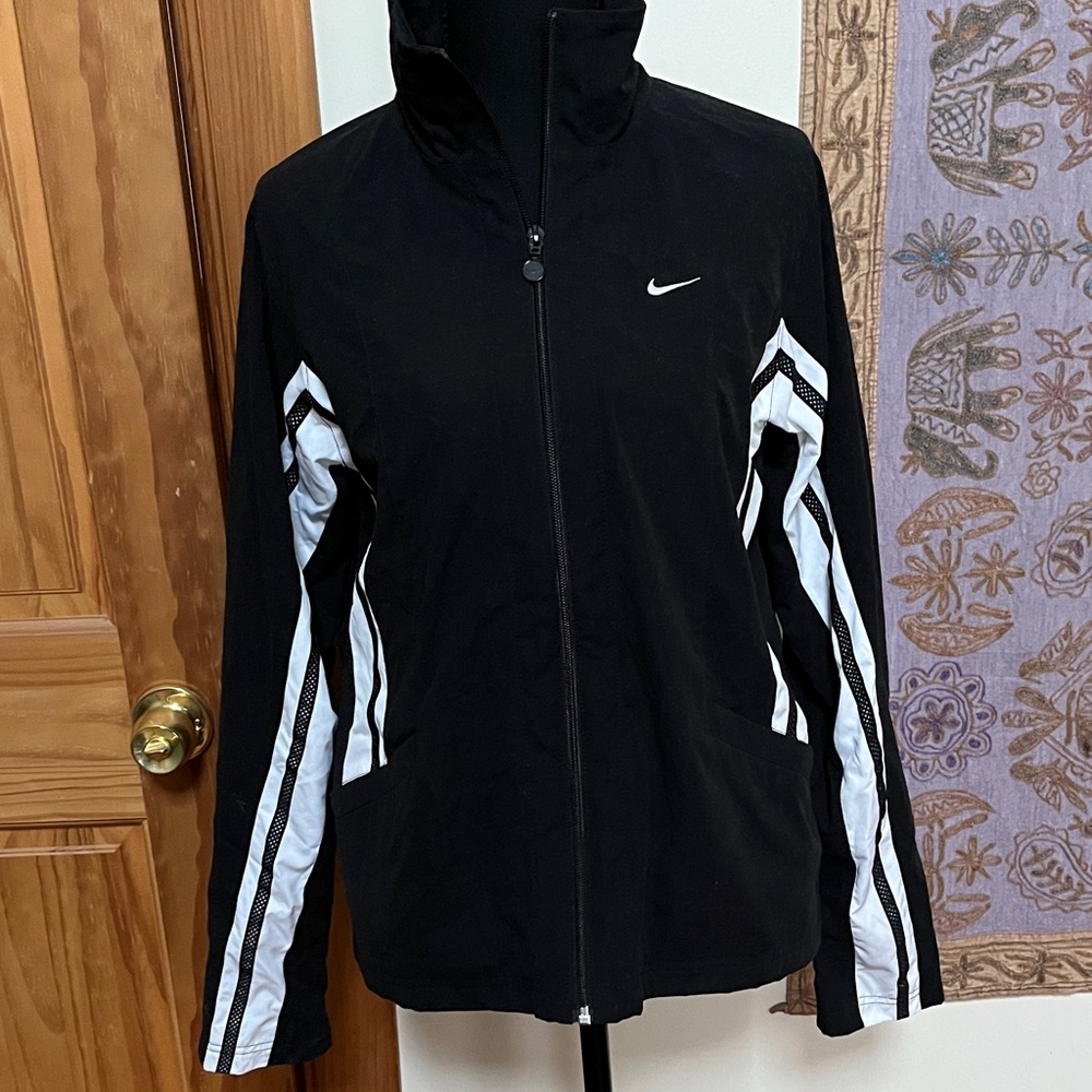 Nike Women's Black Utility Jacket with White Accents